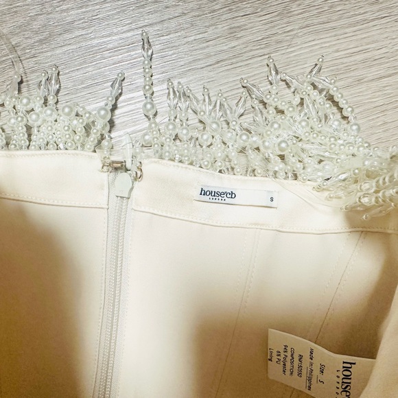 HOUSE OF CB 'Aubrie' Vintage Cream Embellished Satin Corset size Small NWOT - Picture 4 of 4